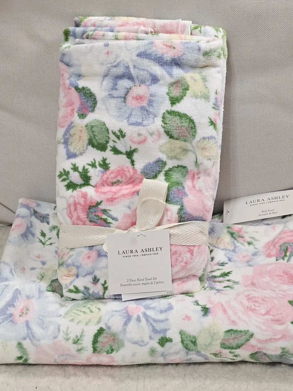 3 pc Laura Ashley FLORAL QUARTET Pink Blue Velour 1 Bath 2 Hand Towel Set Pastel